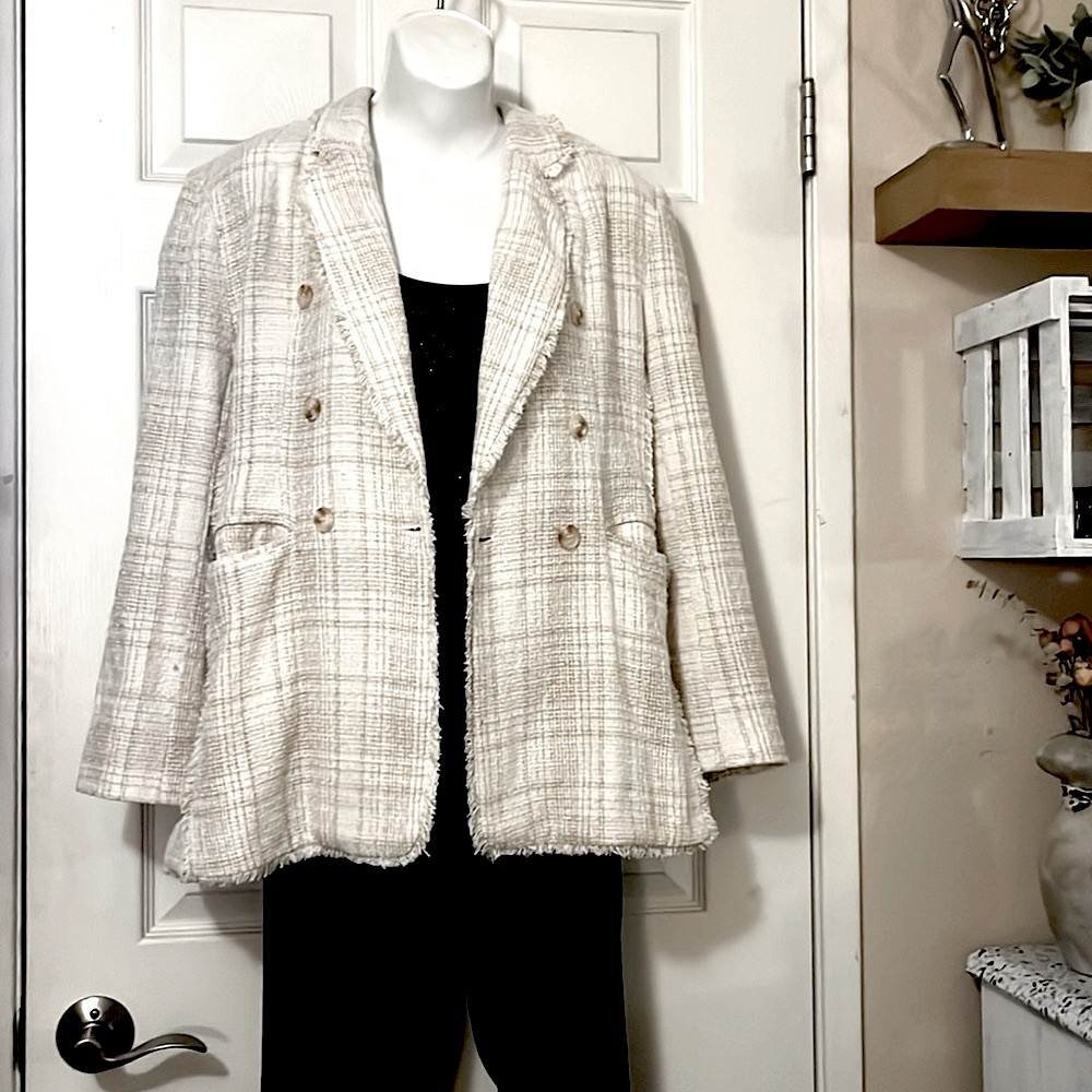 Double Breasted Cream & Tan Fringe Trim Tweed Plaid Suit Blazer Jacket Sz M